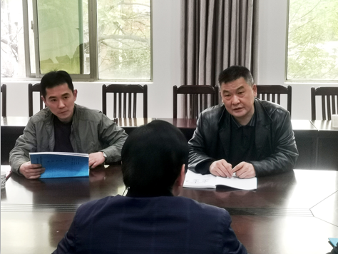湖北省住建廳發(fā)展中心相關(guān)領(lǐng)導蒞臨我校 檢查指導“七大員”培訓與工人等級鑒定相關(guān)事宜(圖2)