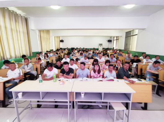 襄陽(yáng)市第一期監理從業(yè)人員培訓(圖1)