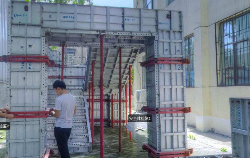 湖北省工業(yè)建筑學(xué)校---建筑實(shí)訓基地(圖5)