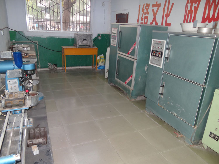 湖北工業(yè)建筑學(xué)校---建材實(shí)驗室(圖4)