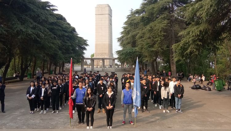 緬懷革命先烈 弘揚愛(ài)國精神(圖2)