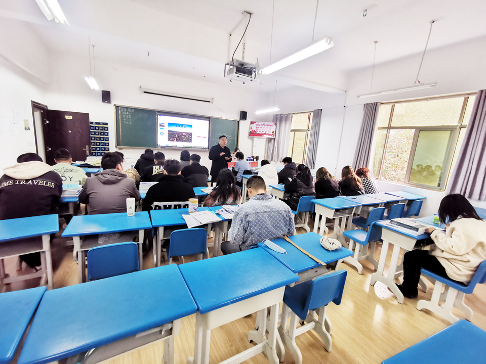 建設工程技術(shù)短期培訓開(kāi)班儀式通訊報道(圖3)