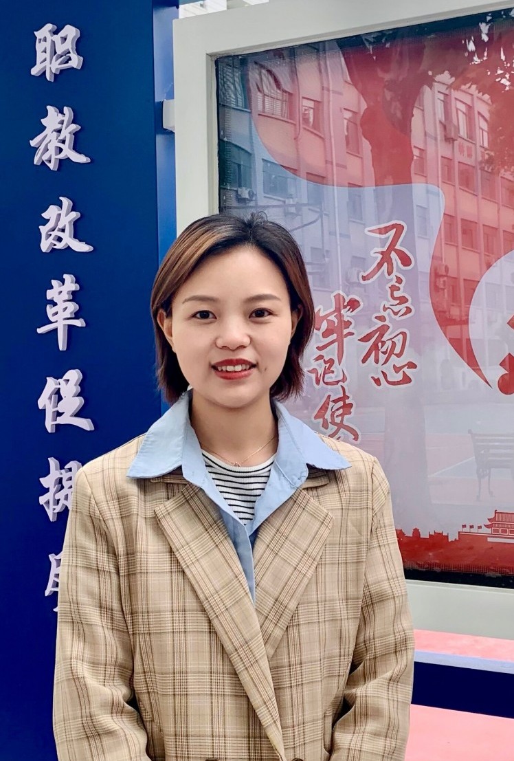 我校青年教師龍天翔、李紅梅、黃寧寧獲集團公司“五四”表彰(圖4)