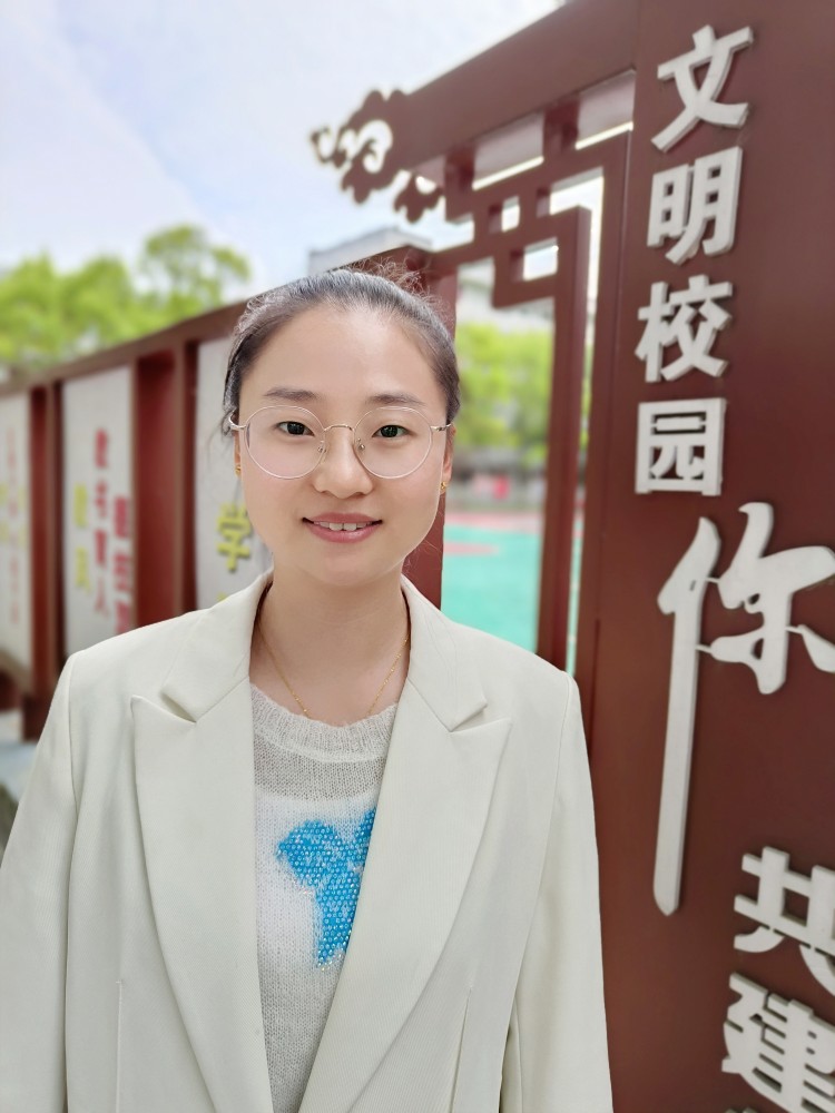 我校青年教師龍天翔、李紅梅、黃寧寧獲集團公司“五四”表彰(圖5)