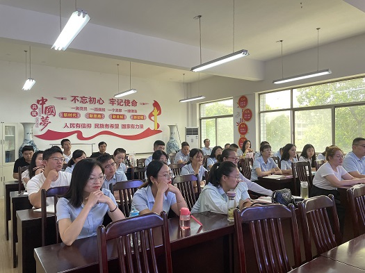 記我校2022上學(xué)期班主任提質(zhì)培優(yōu)專(zhuān)題培訓(圖9)