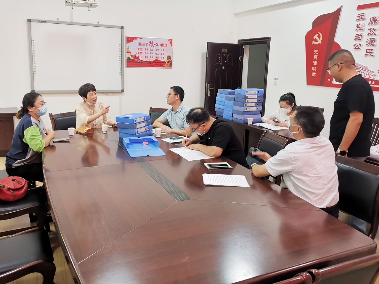 湖北省城鄉建設發(fā)展中心到我校開(kāi)展2022年度全省施工現場(chǎng)專(zhuān)業(yè)人員職業(yè)培訓工作(圖1)