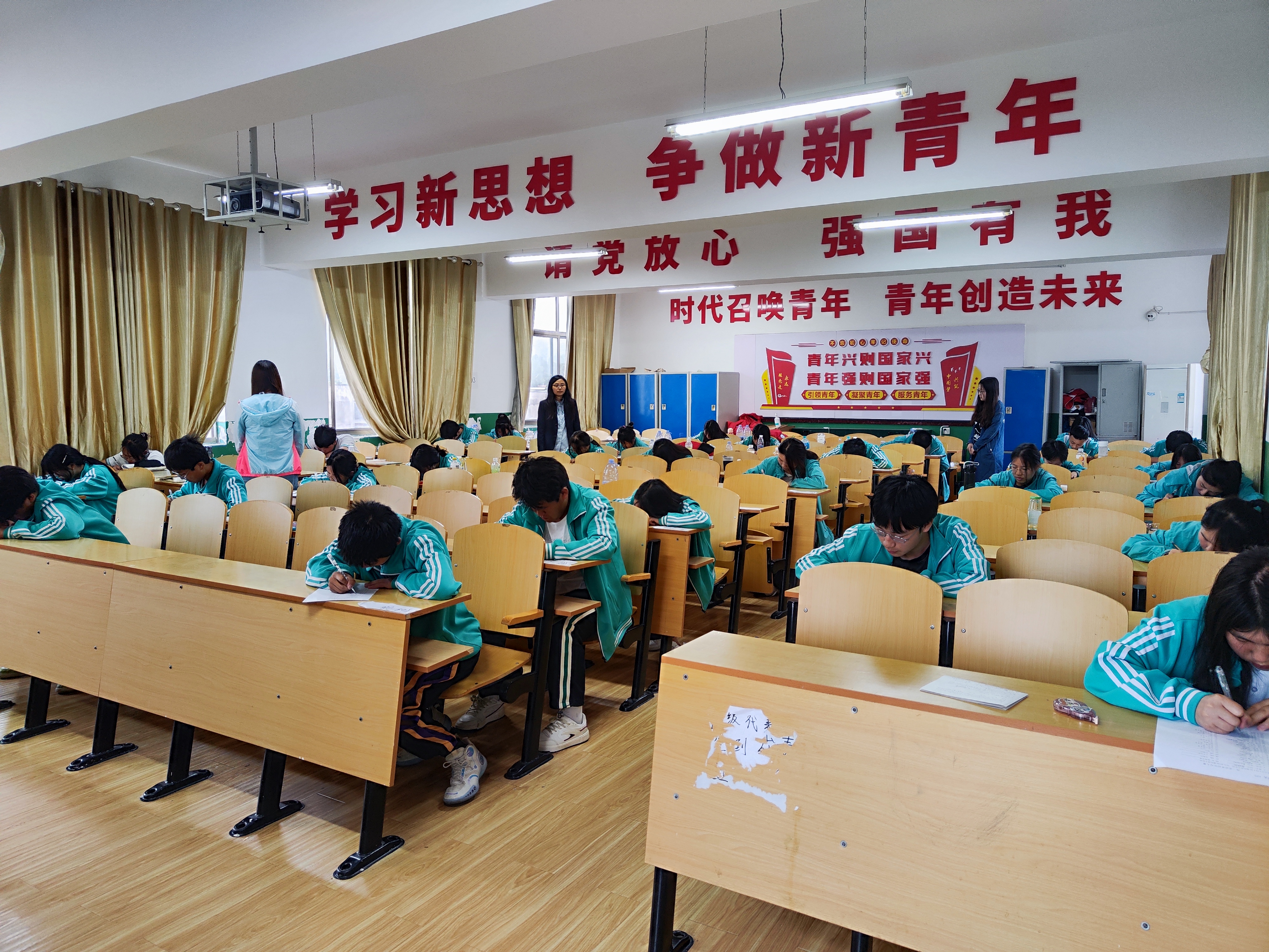 技能成才，青春奮進(jìn)——職教周活動(dòng)總結(圖7)