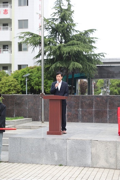 湖北省工業(yè)建筑學(xué)校第二十八屆田徑運動(dòng)會(huì )(圖2)