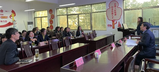 湖北省工業(yè)建筑學(xué)校八屆職工代表專(zhuān)題會(huì )議2021年12月18日上午在綜合樓311會(huì )議室舉行！(圖3)